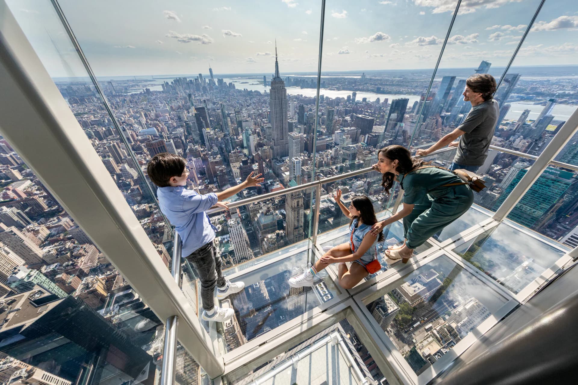 Midtown Walking Tour with Empire State Building Tickets
