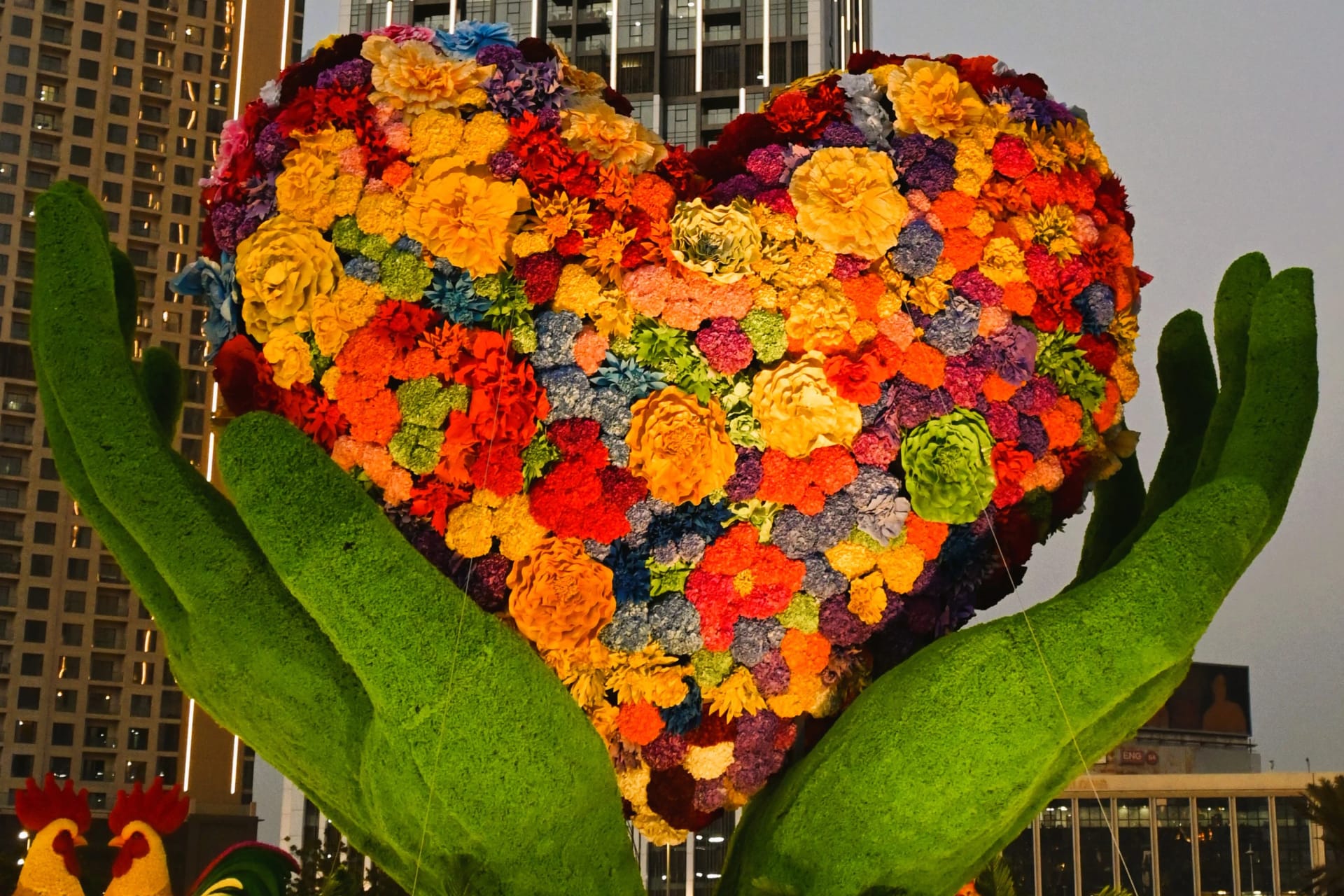 Dubai Garden Glow illuminated park experience in UAE