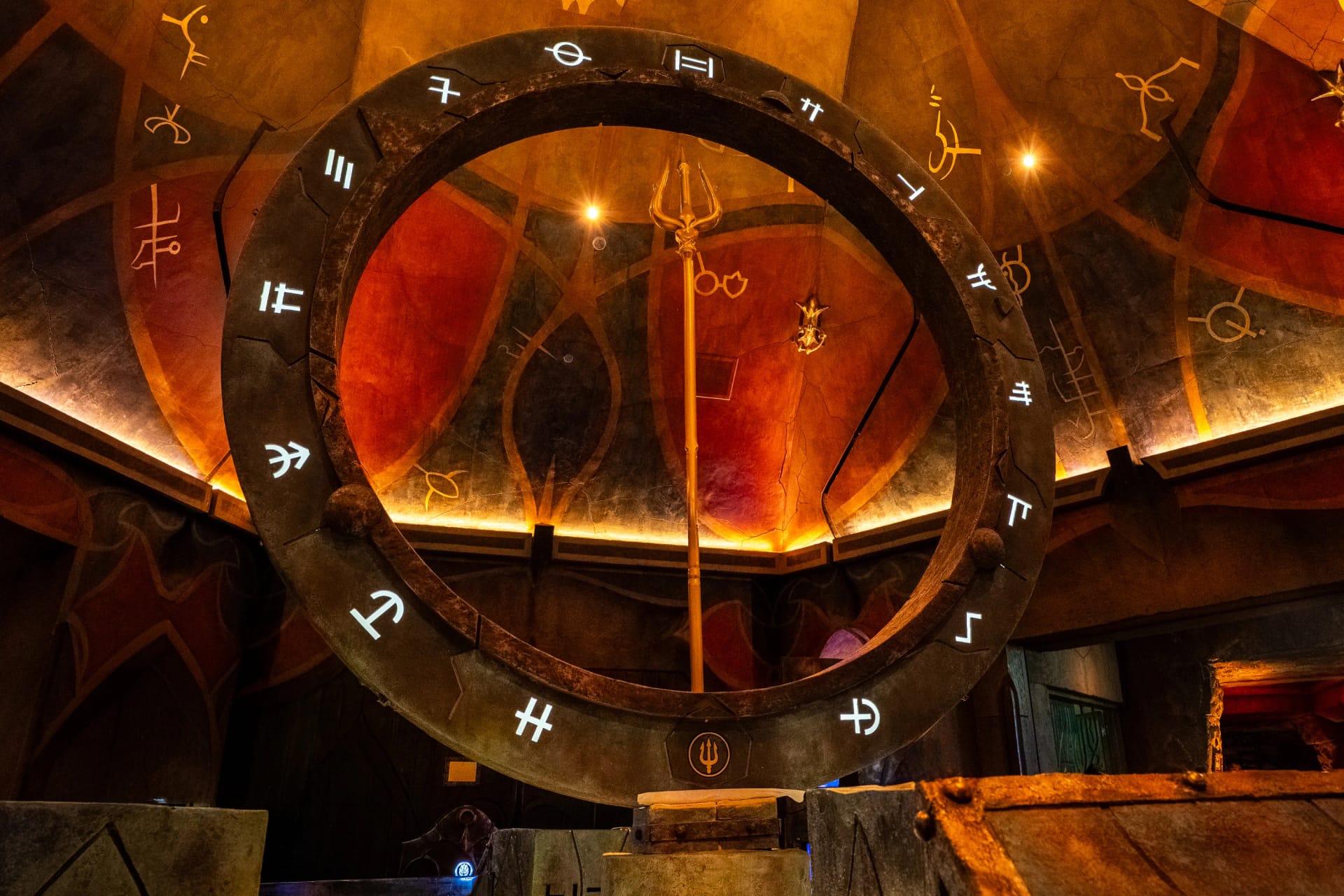 Explore Lost World Aquarium in Atlantis Dubai