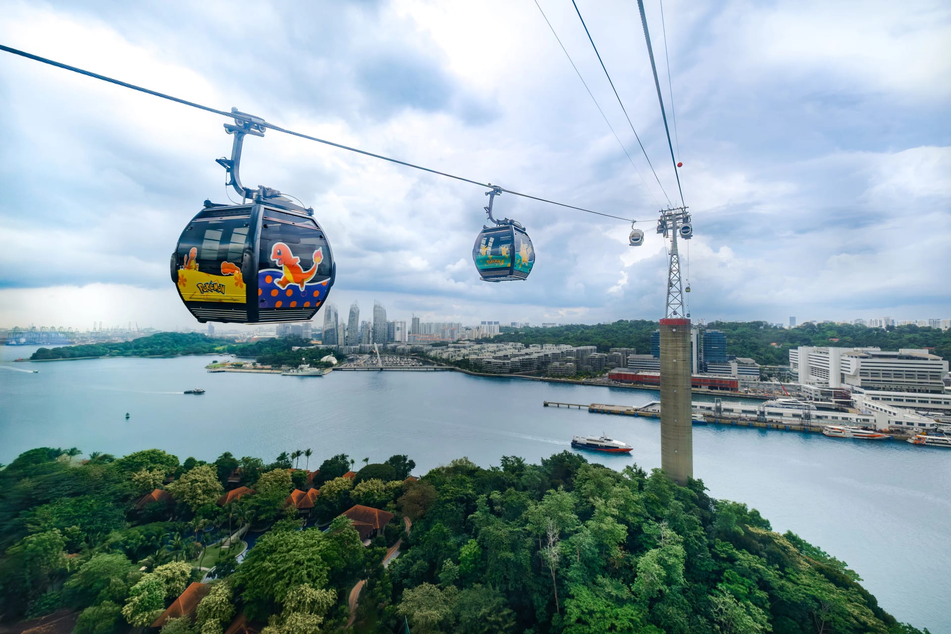 Breathtaking view from Singapore Cable Car SkyPass