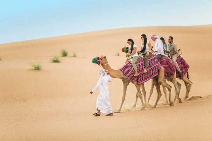 Deluxe Desert Safari in Dubai with camel rides
