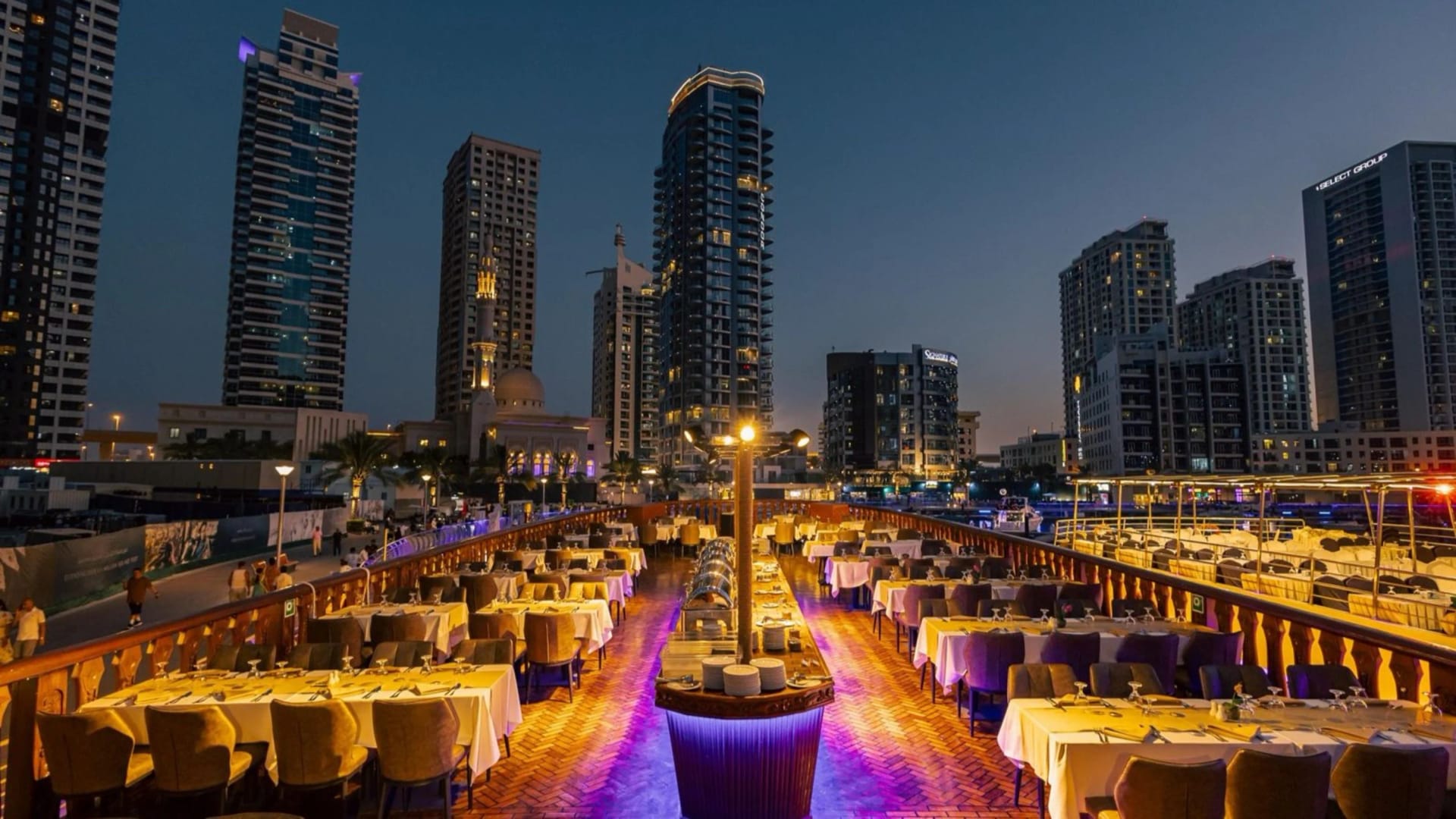 Romantic Alexandra Dhow dinner cruise in Dubai