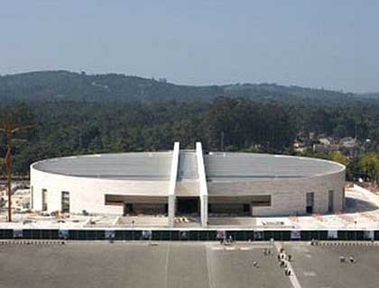 Fatima Pilgrimage Tour Full Day - From Algarve