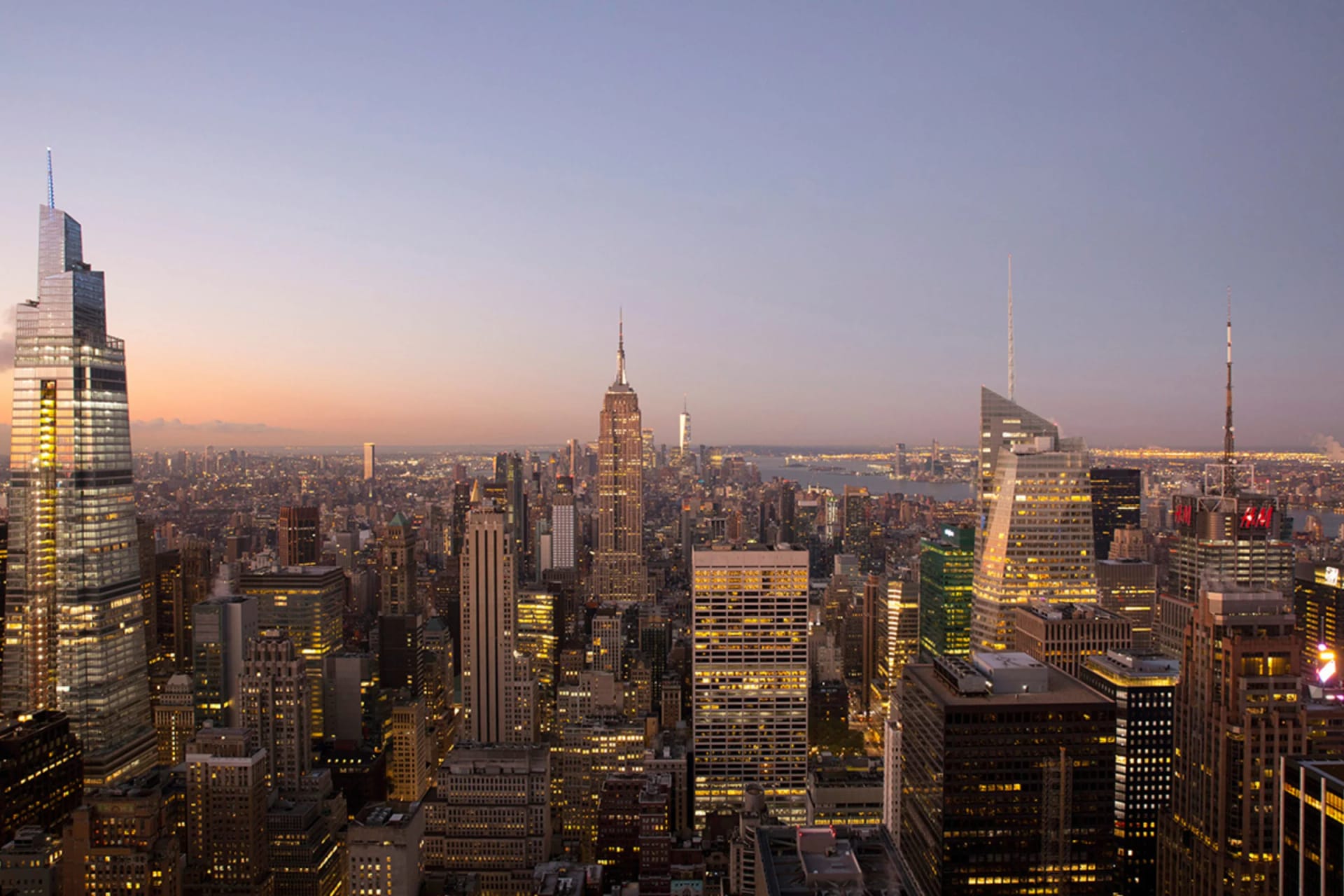 Stunning New York skyline from Top of the Rock