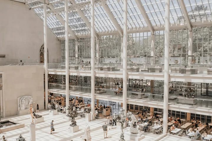 The Metropolitan Museum of Art tour in New York