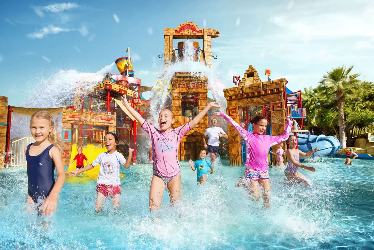 children enjoying Aquaventure World in Dubai
