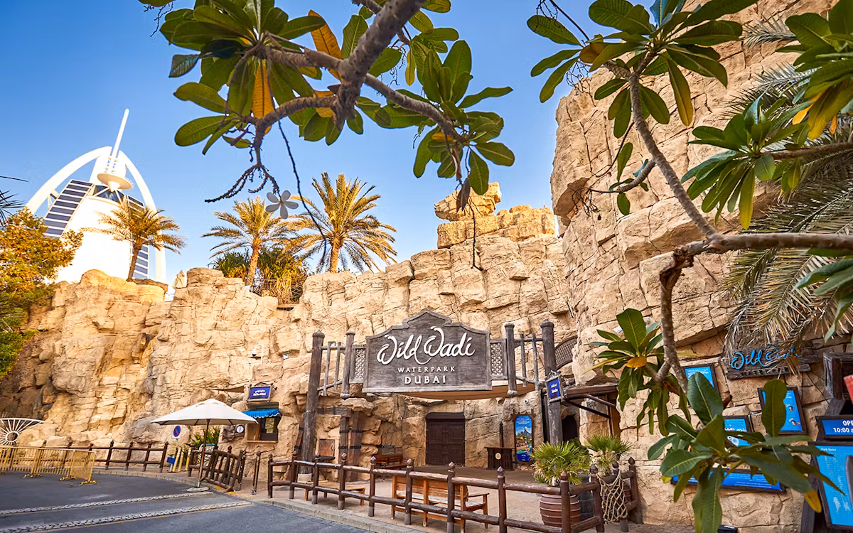 89ef9afffd91f64c128a4bd703365be0-1875-dubai-tickets-to-wild-wadi-water-park-with-optional-meal-voucher-006.avif