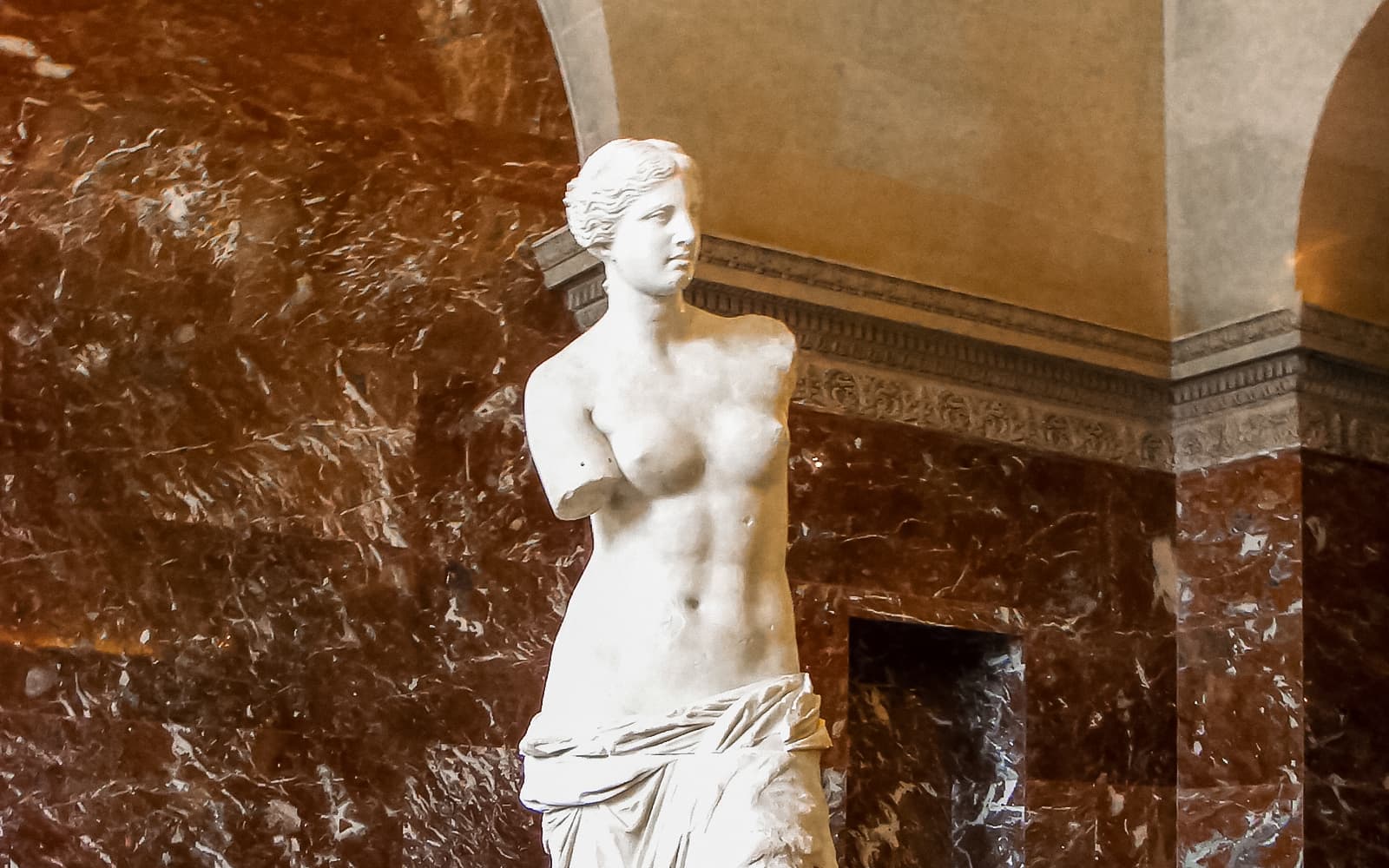 Louvre Museum Night Entry Ticket in Paris - Highlights | TickYourList