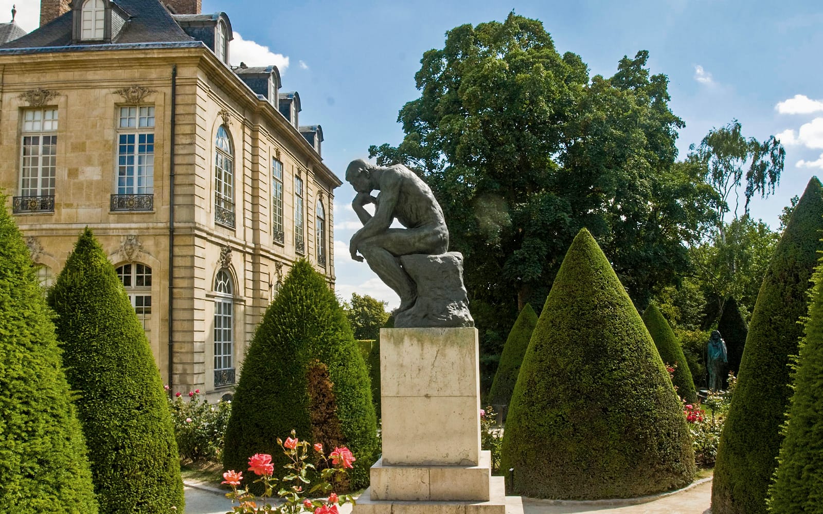 2ebbc3574fb66336ec9a3a60e8e5c66f-RodinMuseumSkiptheLineTickets-SculpturesGarden2.jpg