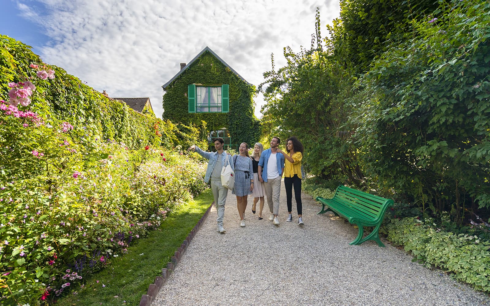 From Paris: Full-Day Monet's House & Gardens Audio Guided Tour
