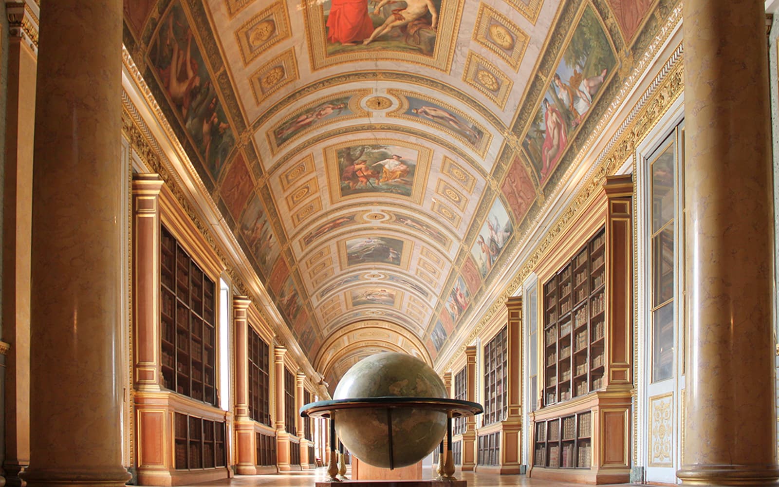 Skip the Line Tickets to Château de Fontainebleau in Paris - Activities | TickYourList