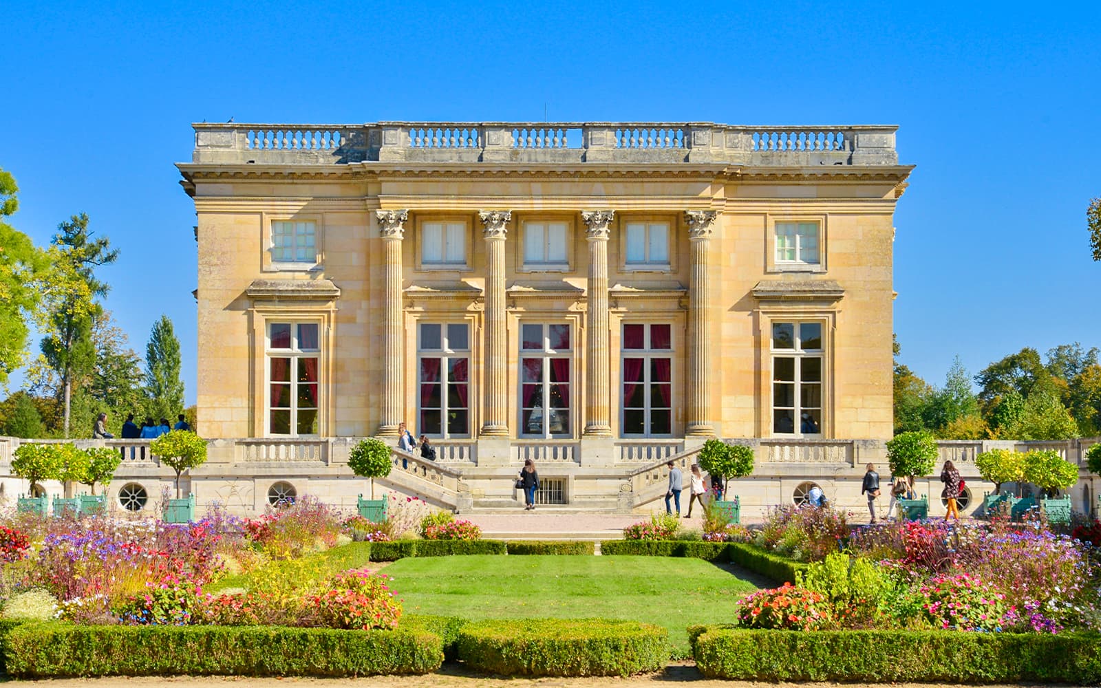 Trianon and Marie-Antoinette Estate Skip-the-Line Tickets