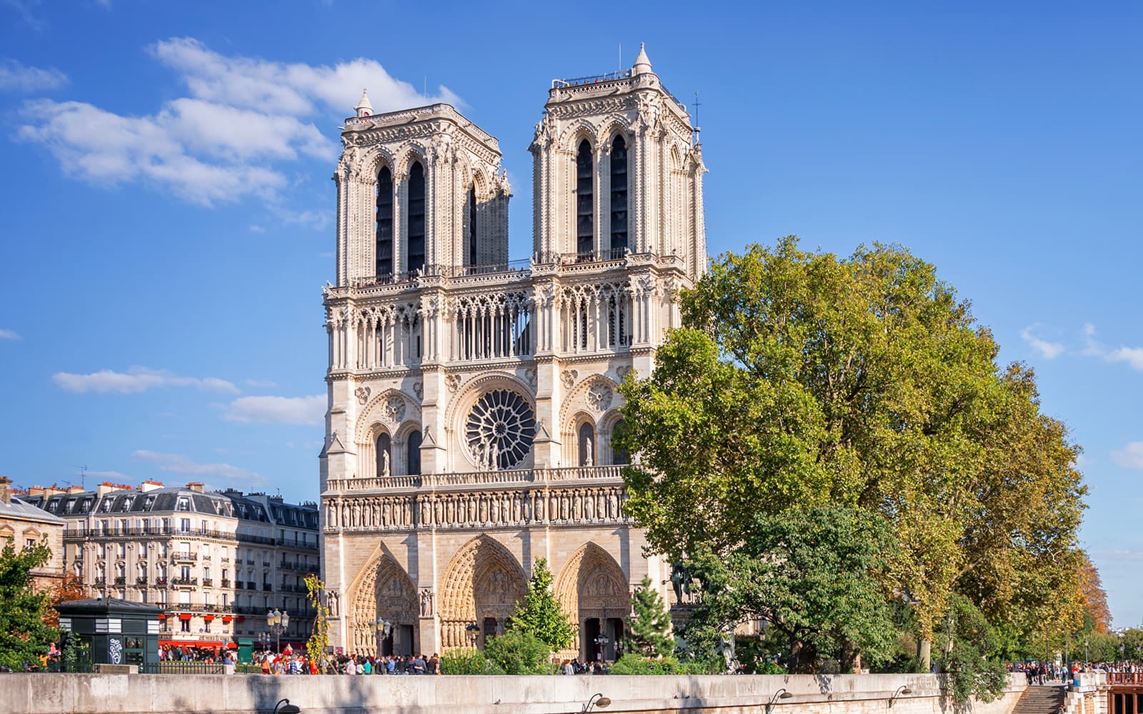 Seine River and Canal Saint-Martin Sightseeing Cruise tickets in Paris - Features | TickYourList