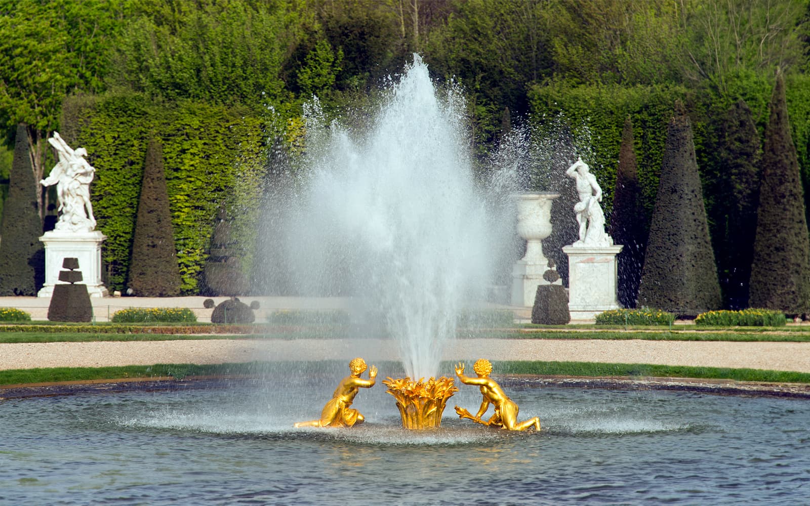 Palace of Versailles Musical Fountains Show Tickets experience in Paris | TickYourList