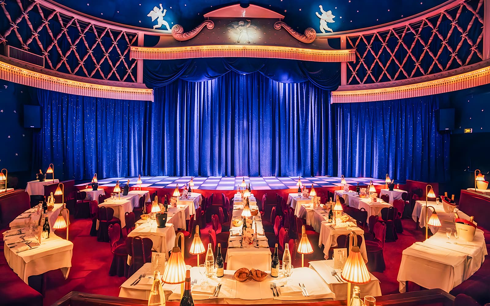 La Nouvelle Eve Cabaret Show with Champagne tickets in Paris - Features | TickYourList