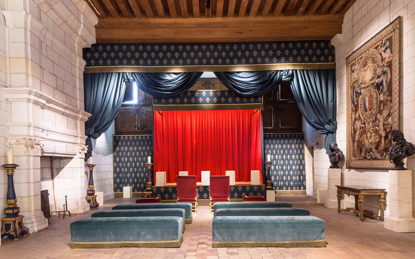 From Paris: Chambord, Chenonceau & Cheverny Castle Day Trip tickets in Paris - Attractions | TickYourList