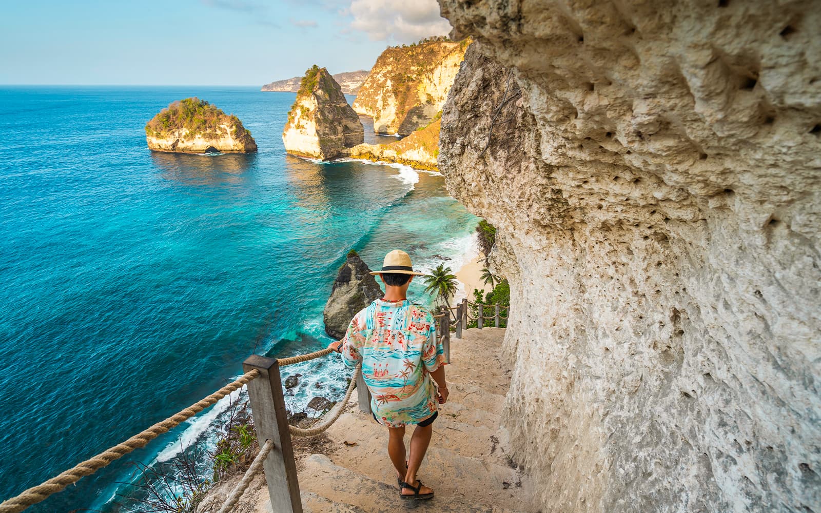East Nusa Penida Island Tour with Hotel Transfers tickets in Bali - Features | TickYourList