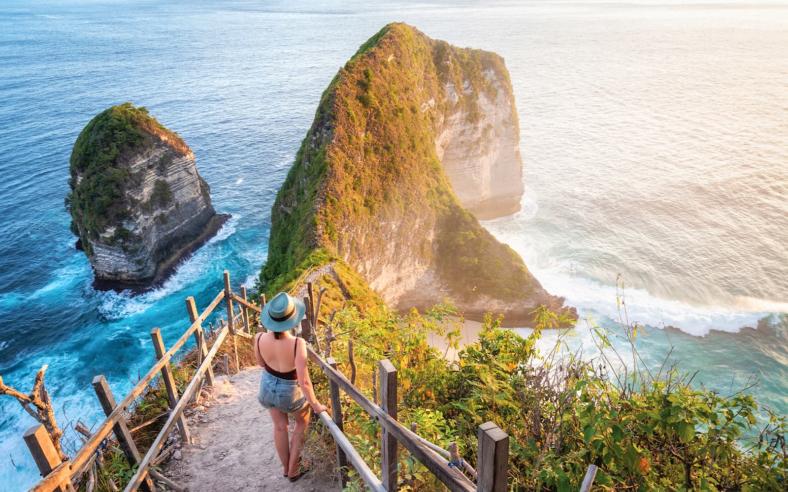 East/West/South Nusa Penida Island Instagrammable Tour with Hotel Transfers