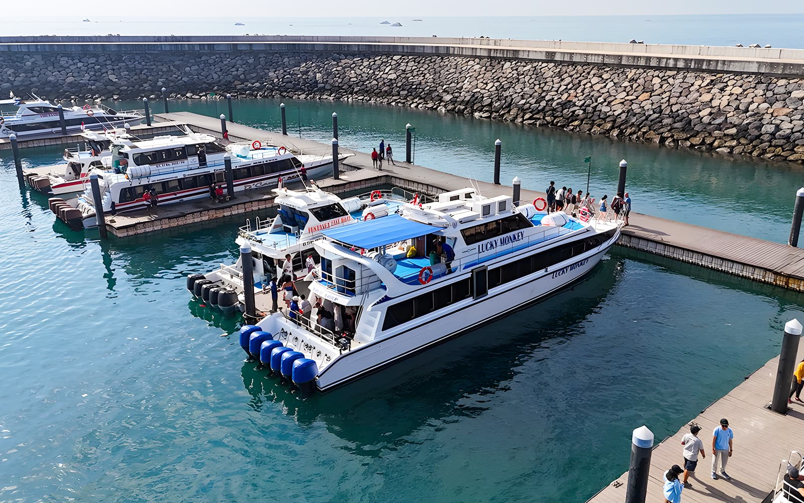 Fast Boat Transfer: Bali (Sanur) to/from Nusa Penida