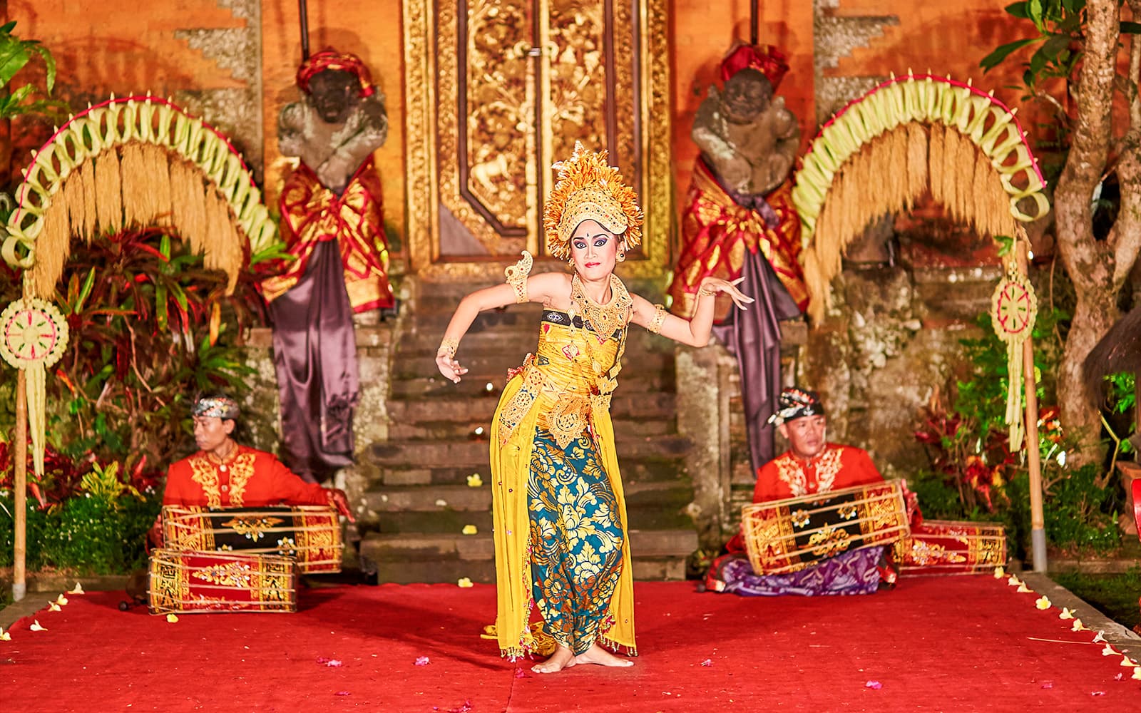 Tickets to Legong Dance Show at Ubud Palace in Bali - Activities | TickYourList