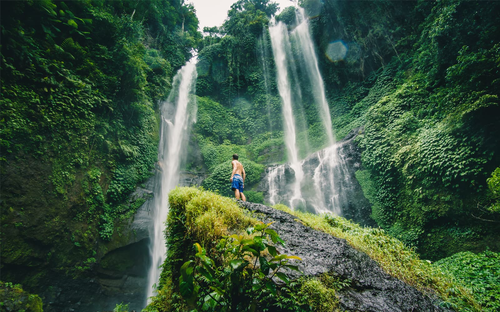 Sekumpul Waterfall & Temple Small-Group Tour: Ulun Danu Bratan, Taman Ayun Temple tickets in Bali - Attractions | TickYourList