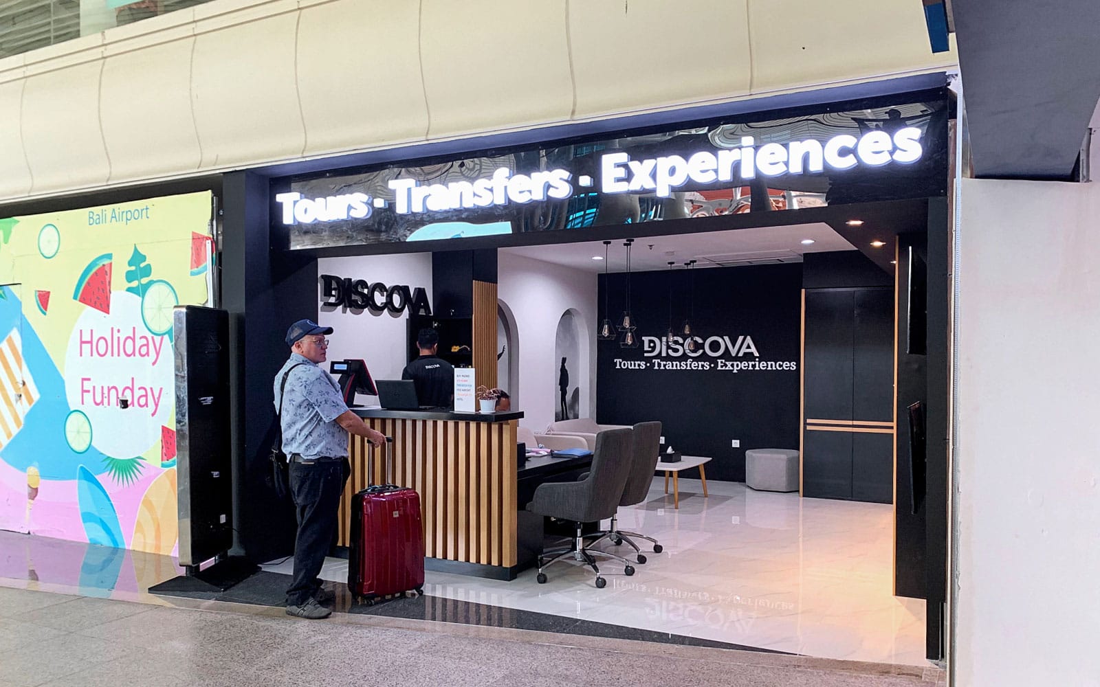 Minivan Transfer: Hotels in Seminyak/Legian/Kuta/Ubud/Sanur/Nusa Dua to Bali Ngurah Rai International Airport experience tickets in Bali | TickYourList