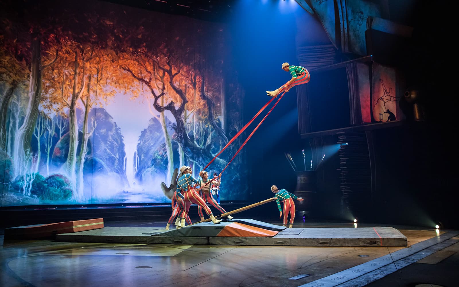 Drawn to Life by Cirque du Soleil & Disney