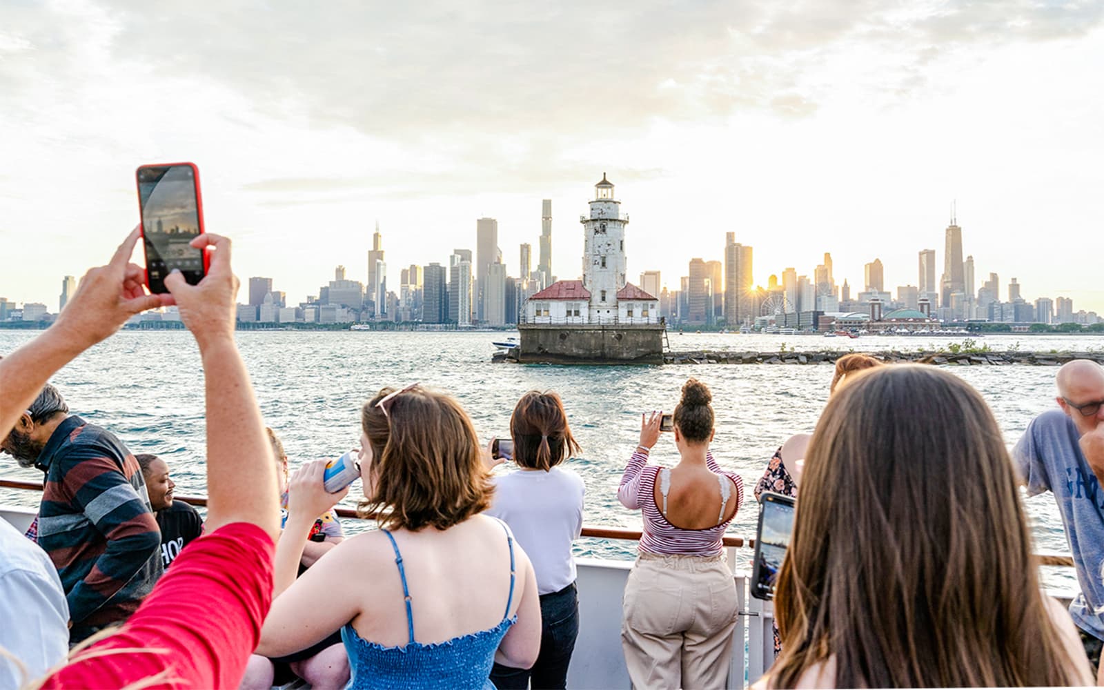 90-min Scenic Sunset Lake Michigan Cruise tickets in Chicago - Attractions | TickYourList