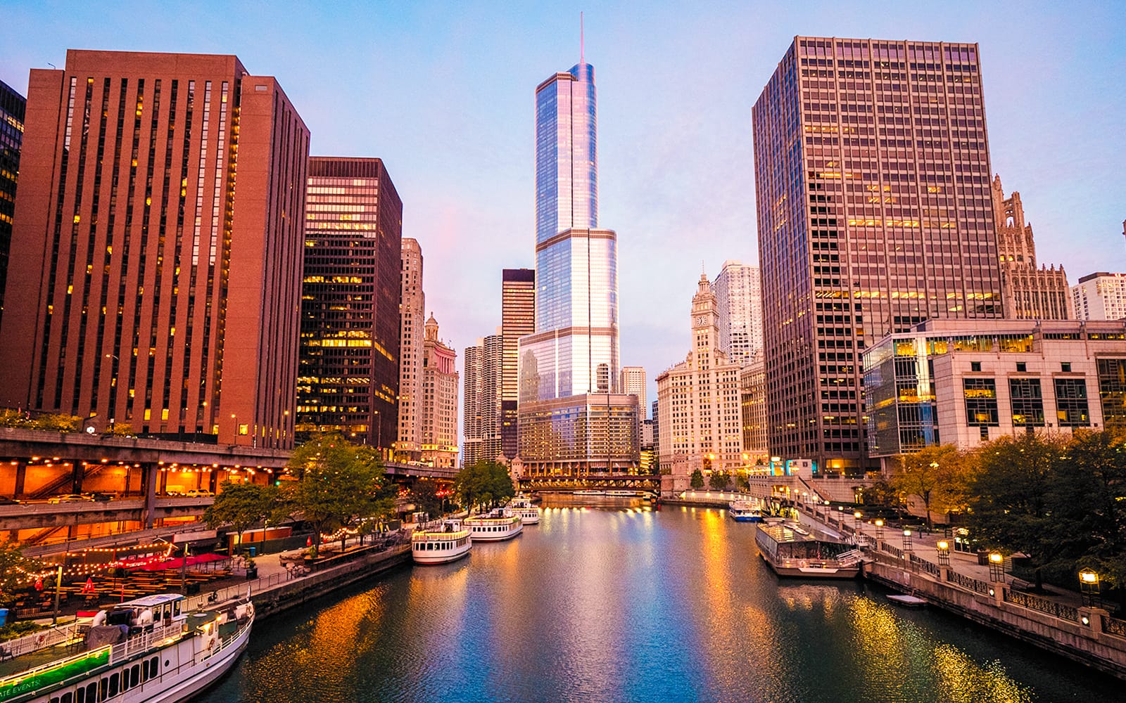Chicago Architecture Evening Cruise experience tickets in Chicago | TickYourList
