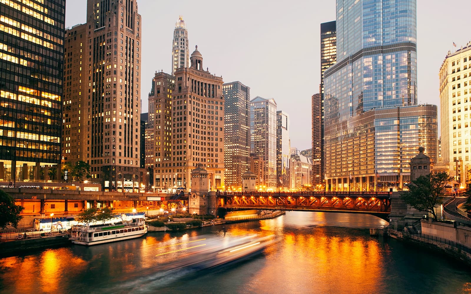 Chicago Architecture Evening Cruise tickets in Chicago - Activities | TickYourList
