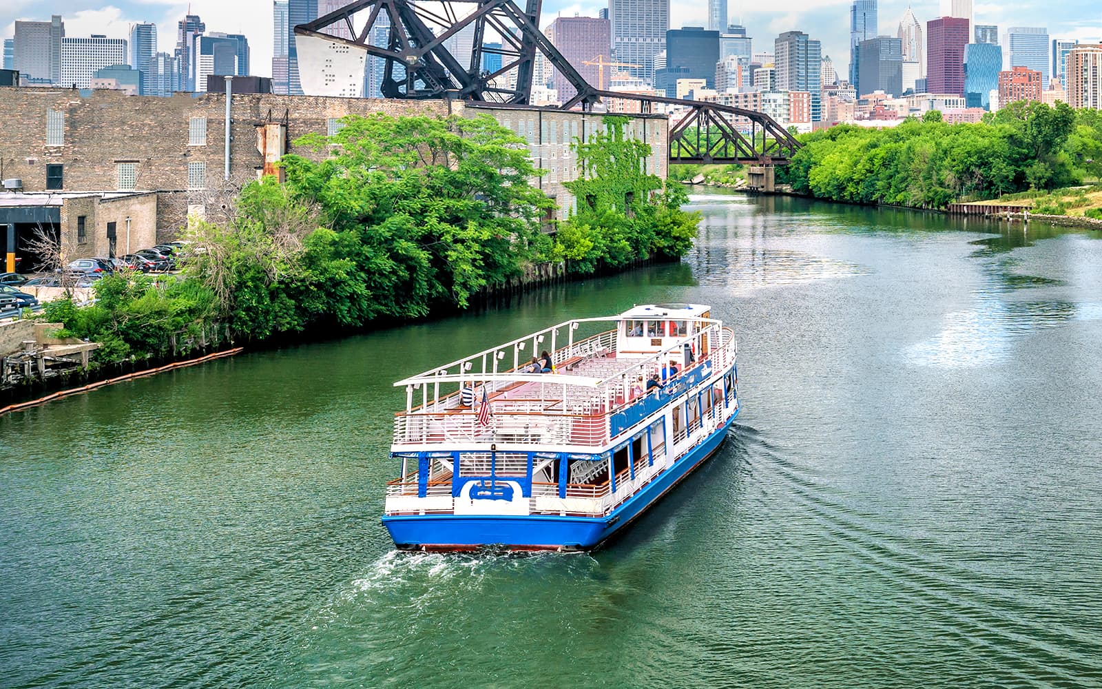 75-min Chicago River Architecture Cruise tickets in Chicago - Activities | TickYourList