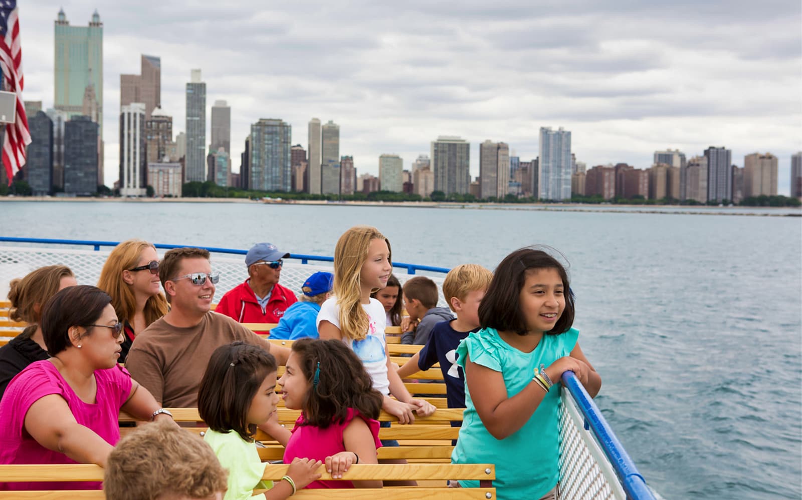 Chicago Skyline Lake Tour tickets in Chicago - Highlights | TickYourList