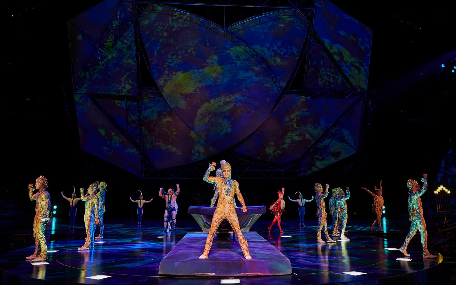 Cirque du Soleil Mystère tickets in Las Vegas - Features | TickYourList