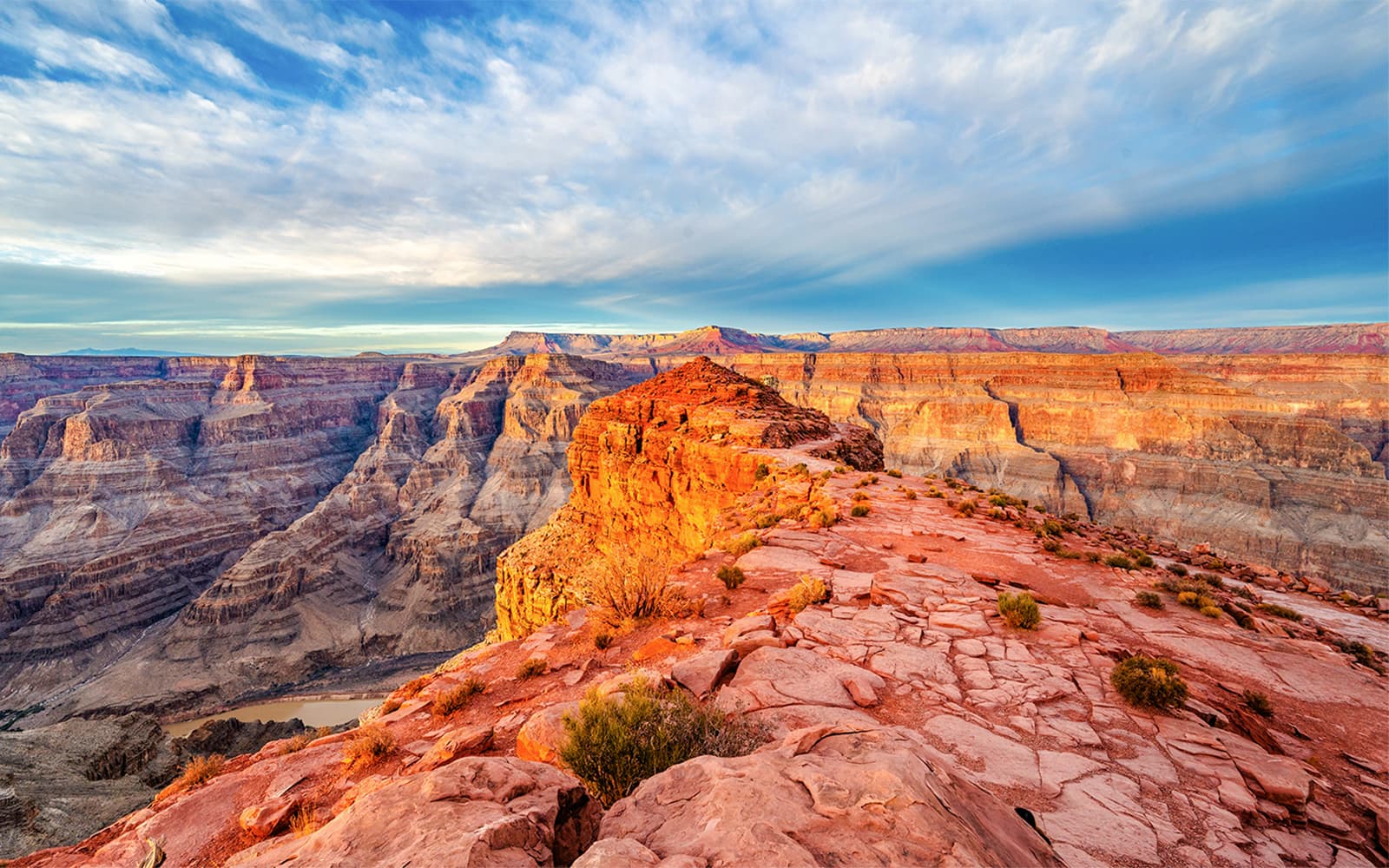 20-min Grand Canyon West Airplane Tour tickets in Las Vegas - Features | TickYourList