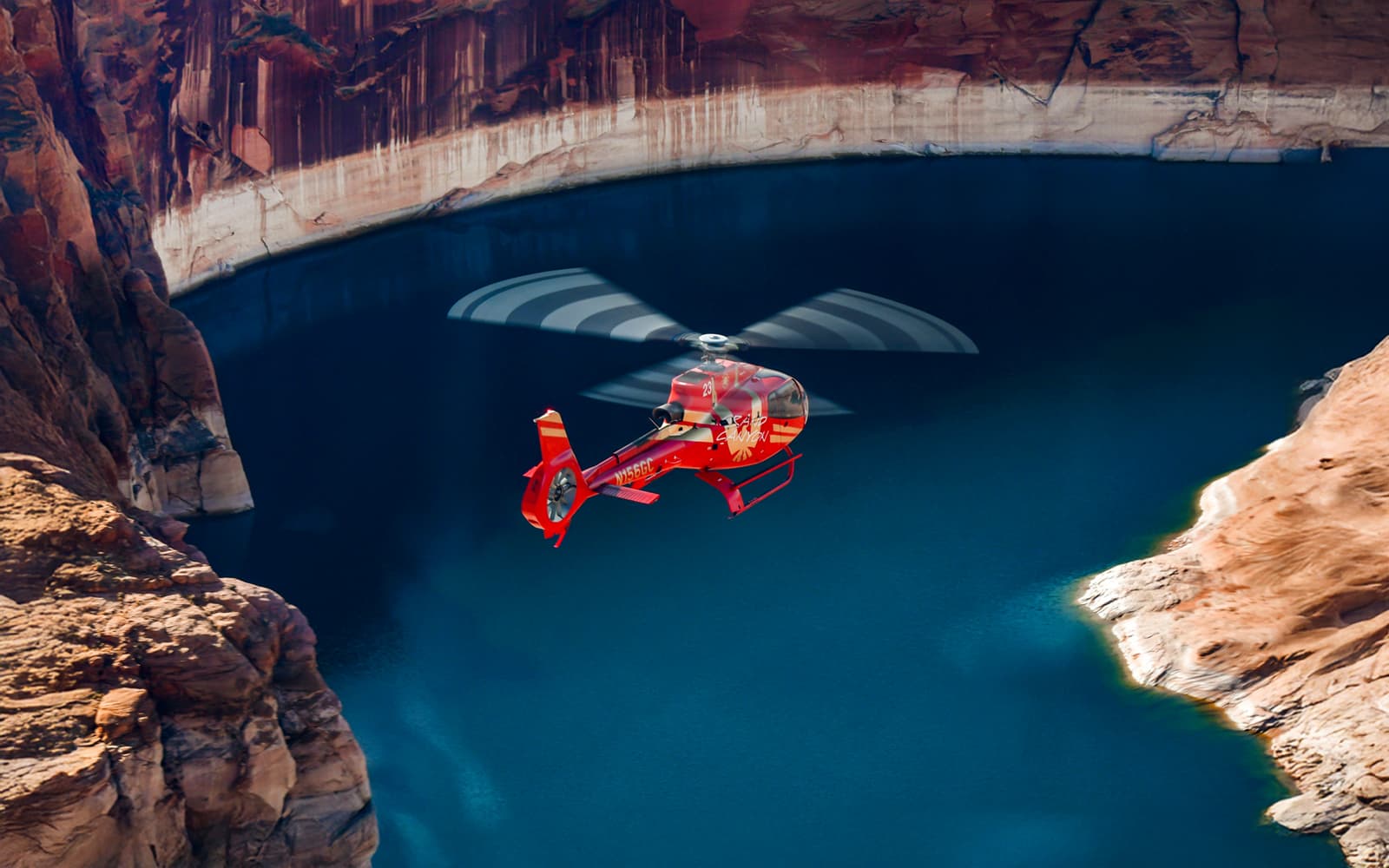 40-min Las Vegas Strip and Hoover Dam Helicopter Tour