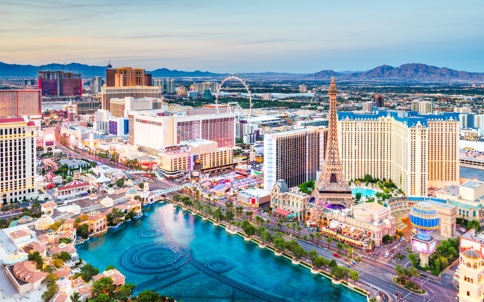 40-min Las Vegas Strip and Hoover Dam Helicopter Tour tickets in Las Vegas - Highlights | TickYourList