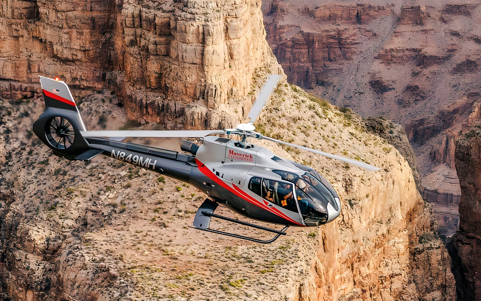 90-min Las Vegas to Grand Canyon West Helicopter Tour with Las Vegas Strip Views tickets in Las Vegas - Activities | TickYourList