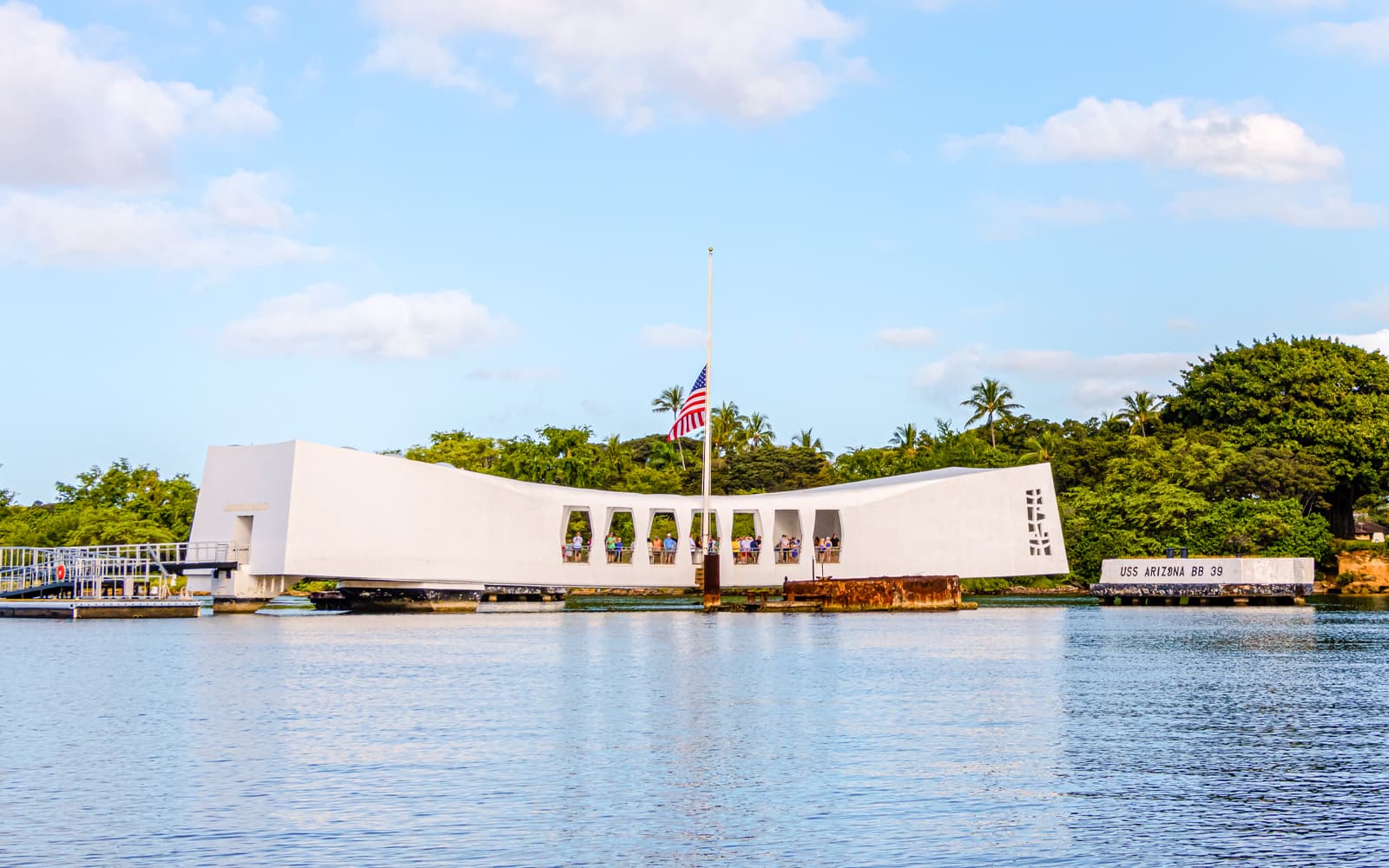 Pearl Harbor, Arizona Memorial, and Battleship Missouri Full-Day Tour
