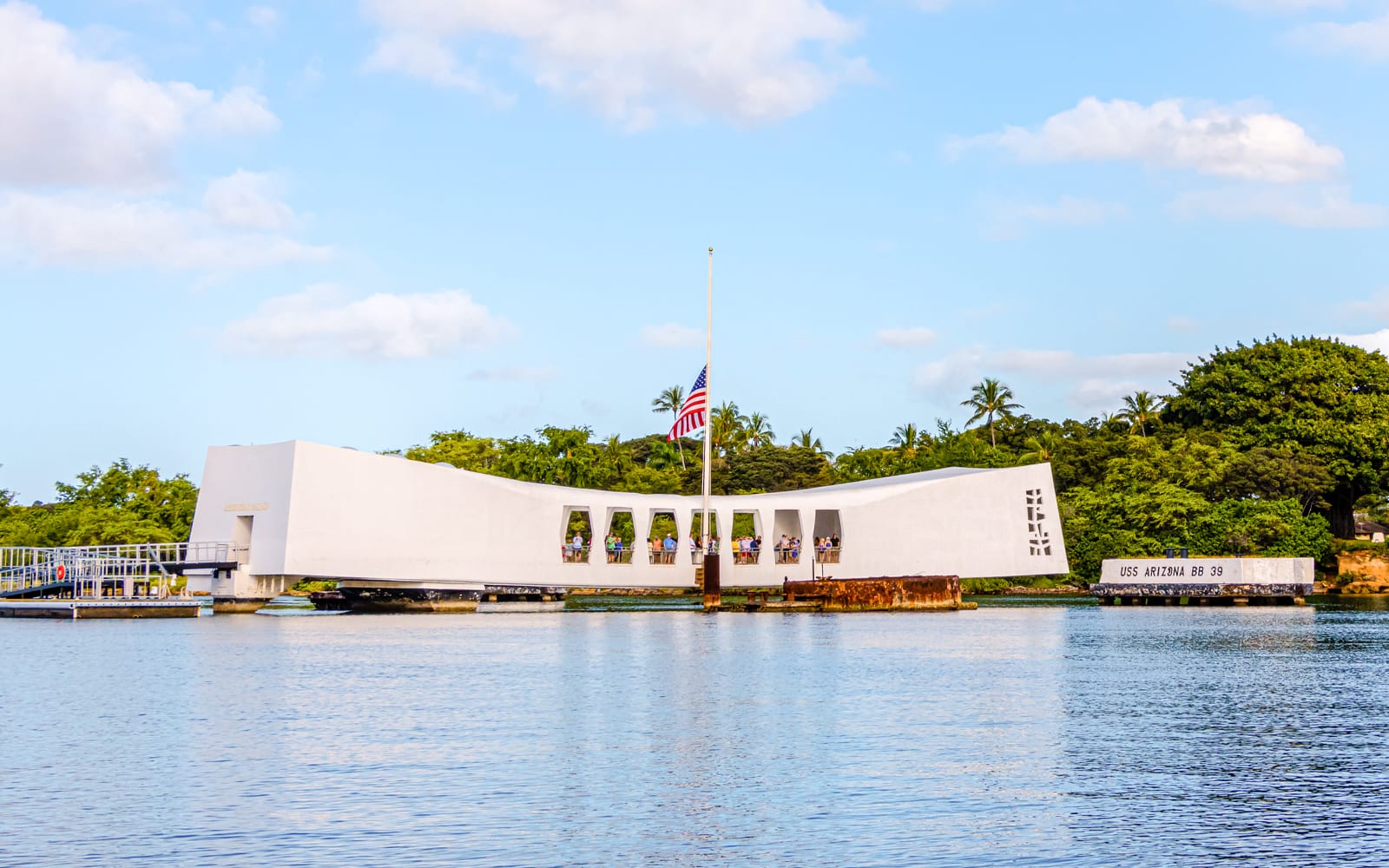 Pearl Harbor, Arizona Memorial, and Battleship Missouri Full-Day Tour