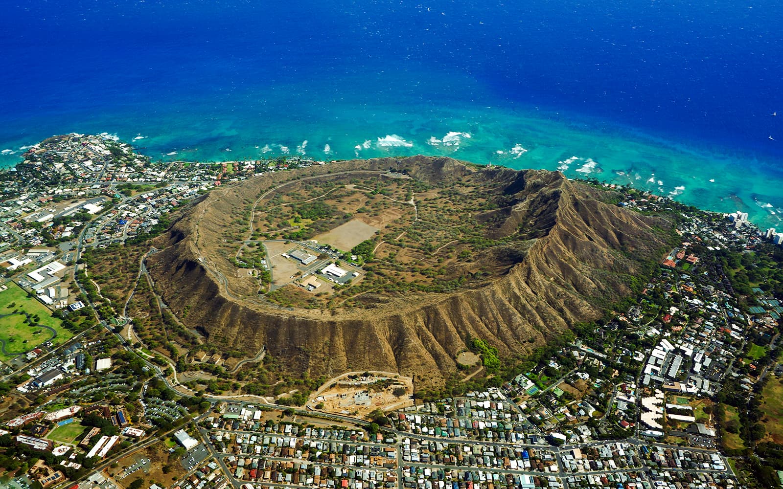 Pearl Harbor USS Arizona Memorial tickets in Hawaii - Highlights | TickYourList