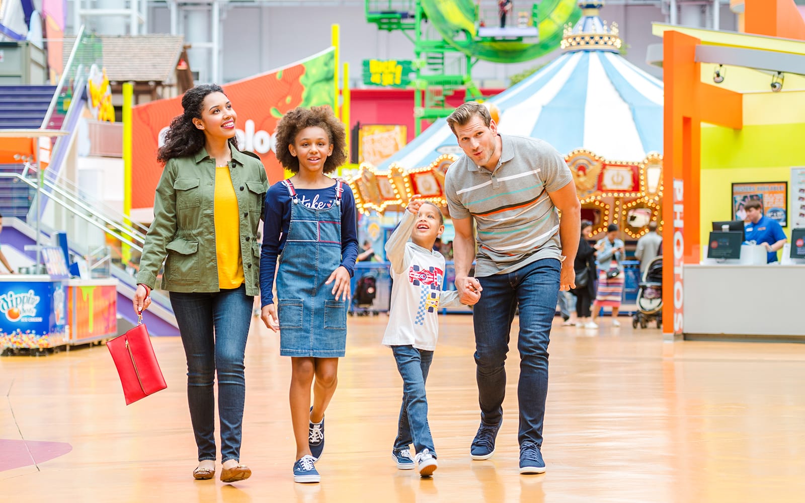 Mall of America: Nickelodeon Universe Unlimited Ride Wristband experience tickets in Minneapolis | TickYourList