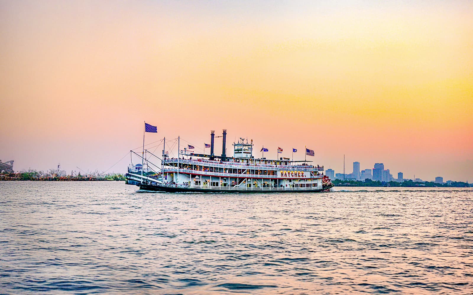 Steamboat Natchez Evening Cruise with Dinner