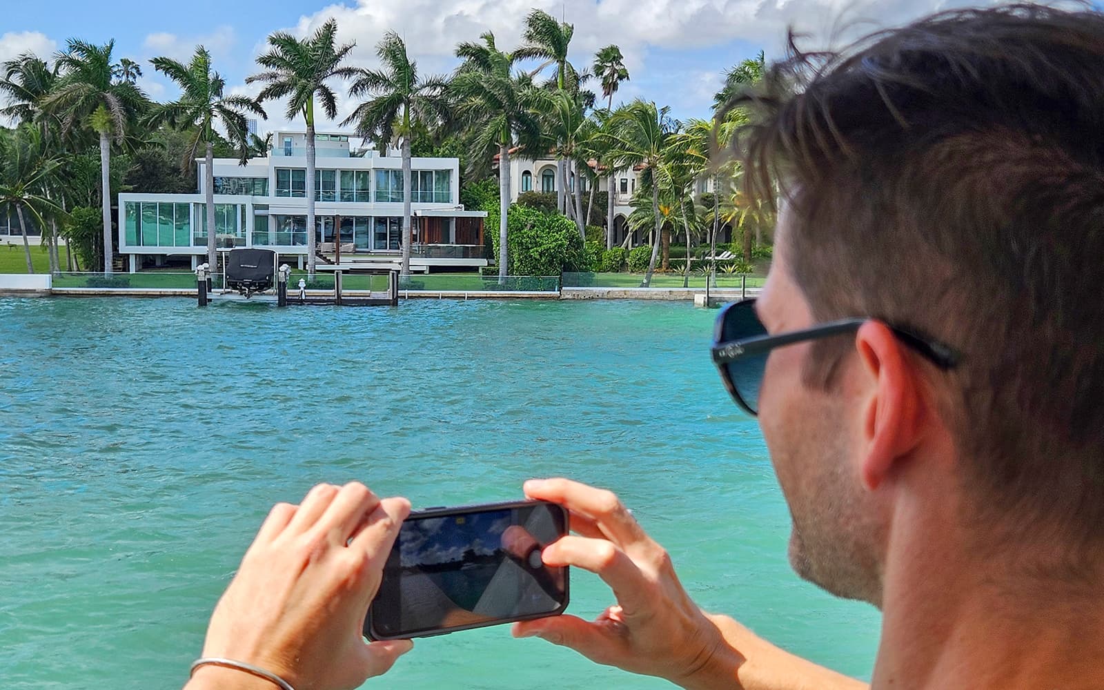 Biscayne Bay & Celebrity Homes Sightseeing Luxury Yacht Cruise tickets in Miami - Attractions | TickYourList