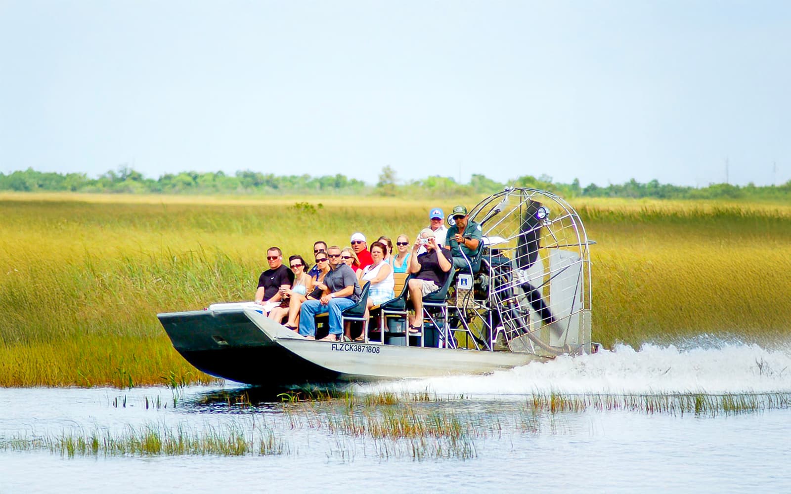 Everglades National Park: Airboat Tour with Reptile Exhibit