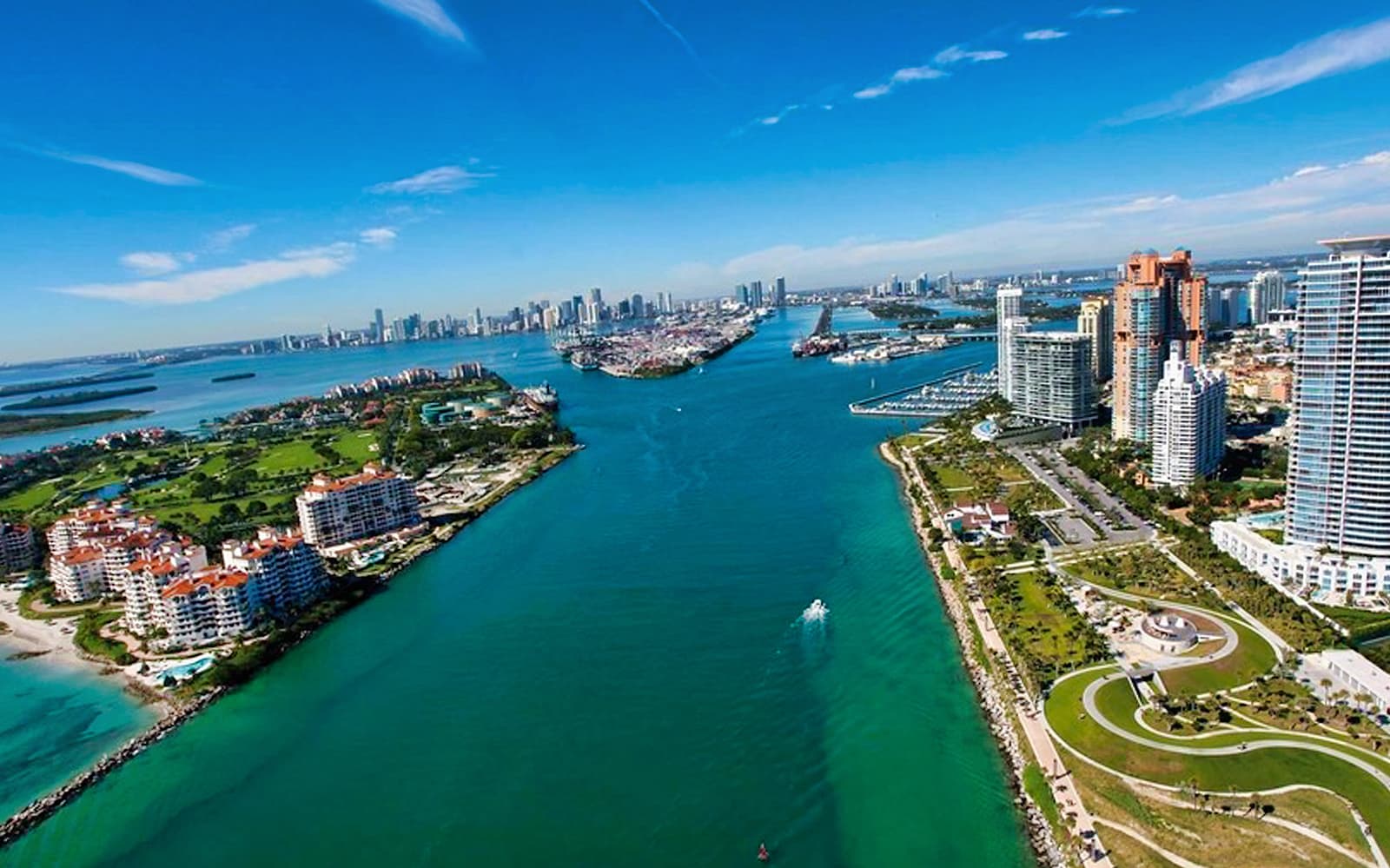 Miami Movie Tour & Bay Cruise