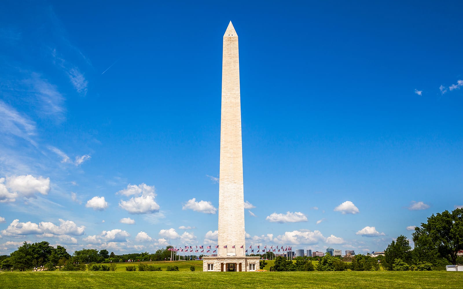 Old Town Trolley: Washington DC Hop-on Hop-off Bus Tour tickets in Washington DC - Full Experience | TickYourList