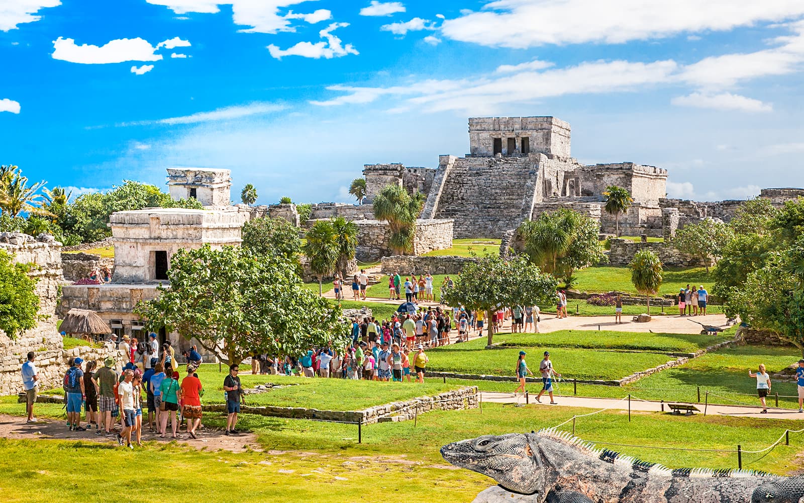 Chichén Itzá, Cenote and Archaeological Sites Tour with Lunch tickets in Cancun - Highlights | TickYourList