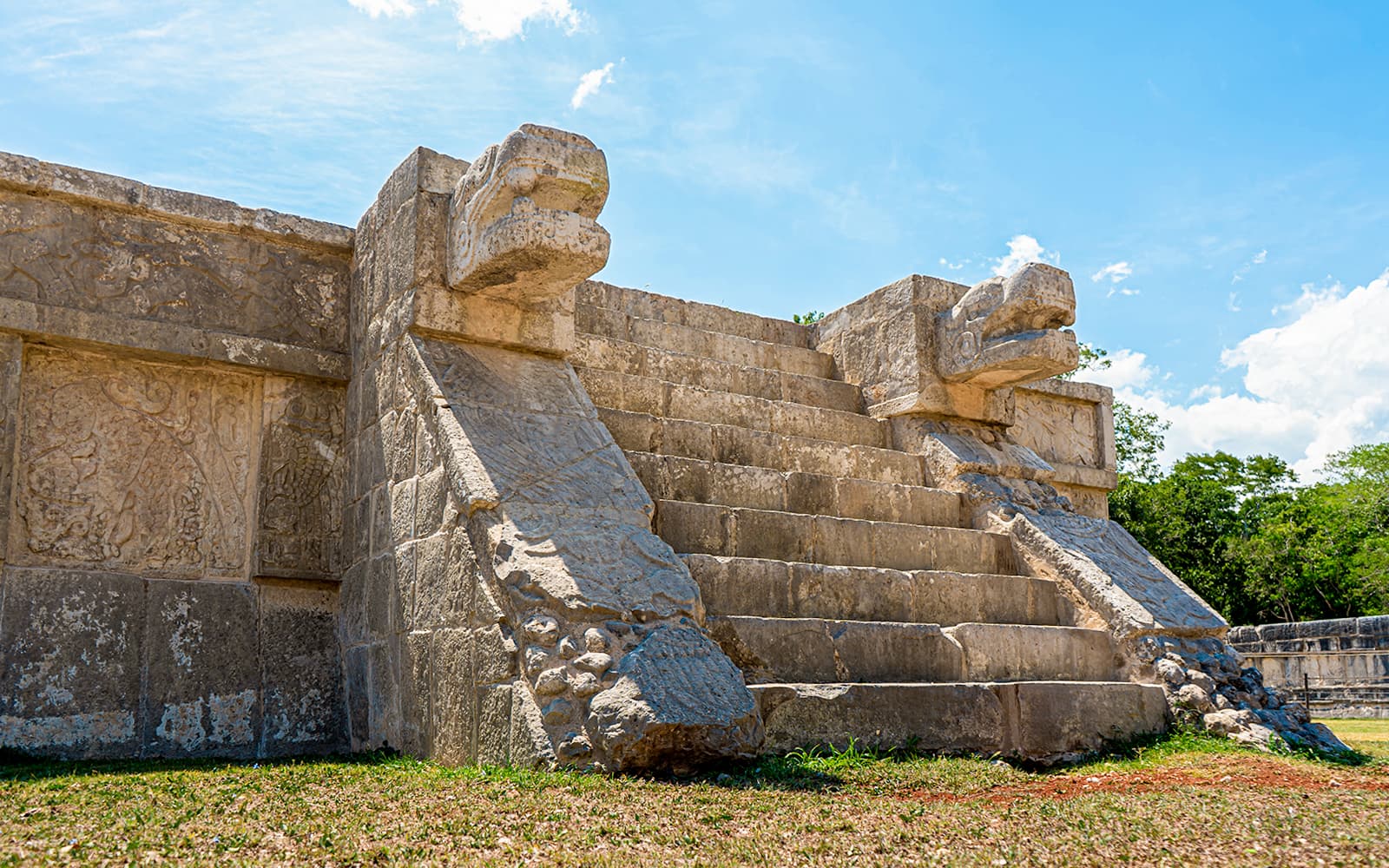 Chichén Itzá Skip-the-Line Ticket in Cancun - Features | TickYourList
