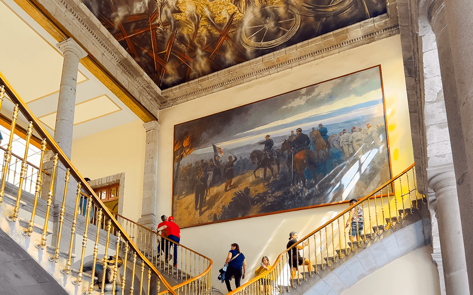 Anthropology Museum & Chapultepec Castle Guided Tour