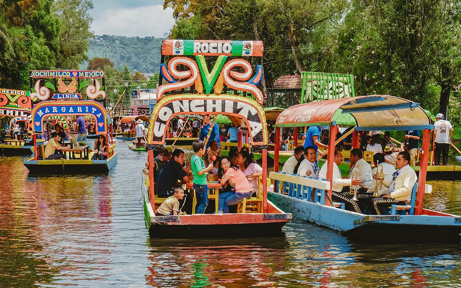 Xochimilco Trajinera Party with Unlimited Food and Drinks